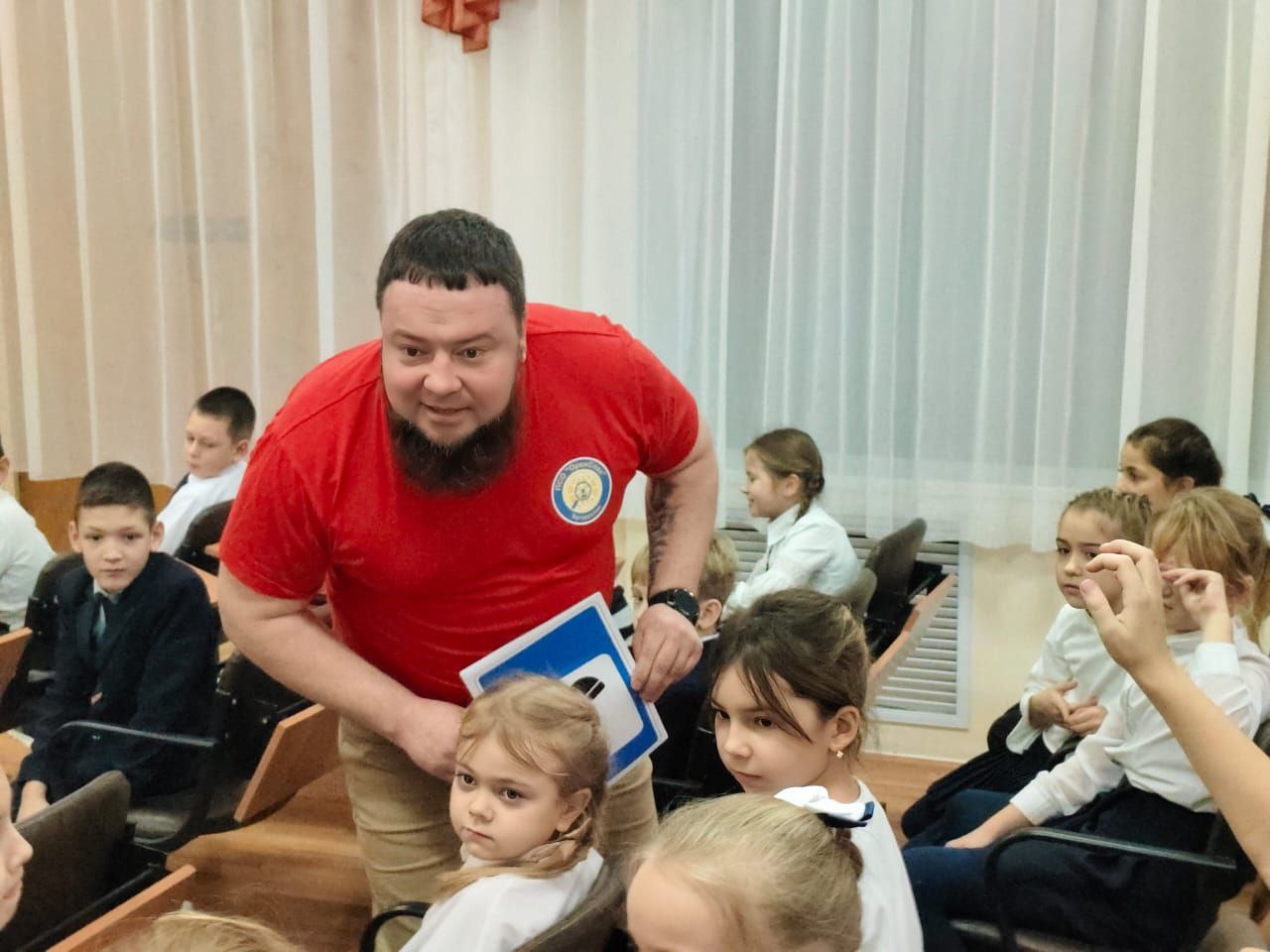 Дорога не шутка.